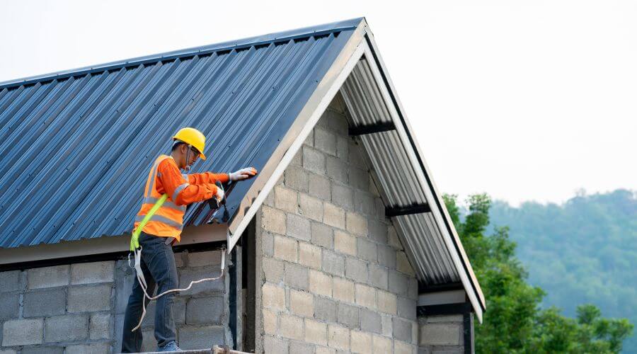 Professional Flat Roofing Installation in Hankins, NY